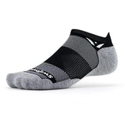 Swiftwick Maxus Zero Tab No Show (Black)